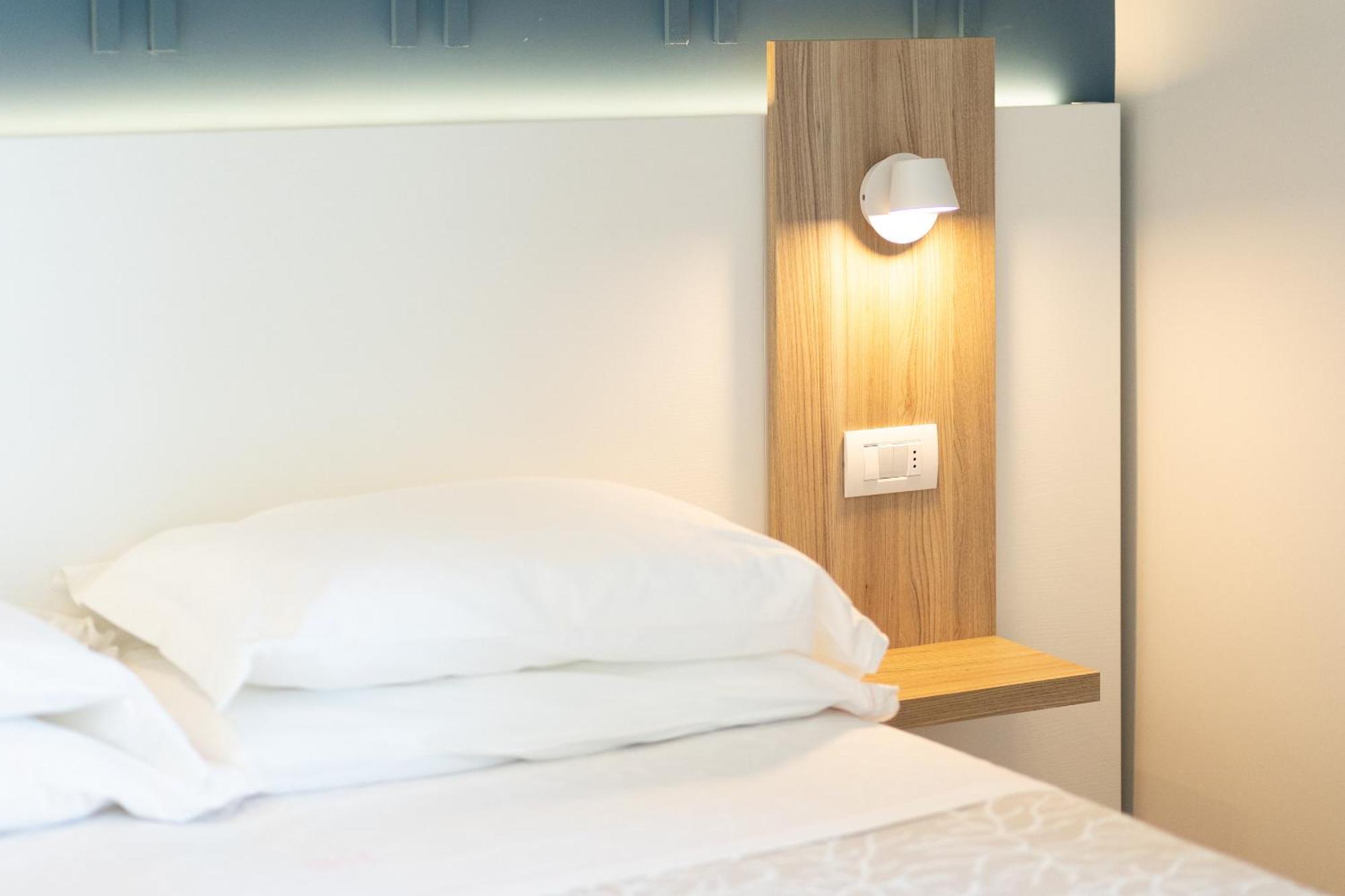 Hotel Gemma Ричоне Екстериор снимка