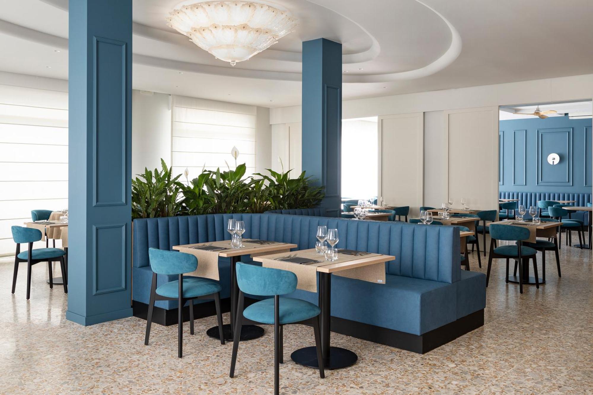 Hotel Gemma Ричоне Екстериор снимка