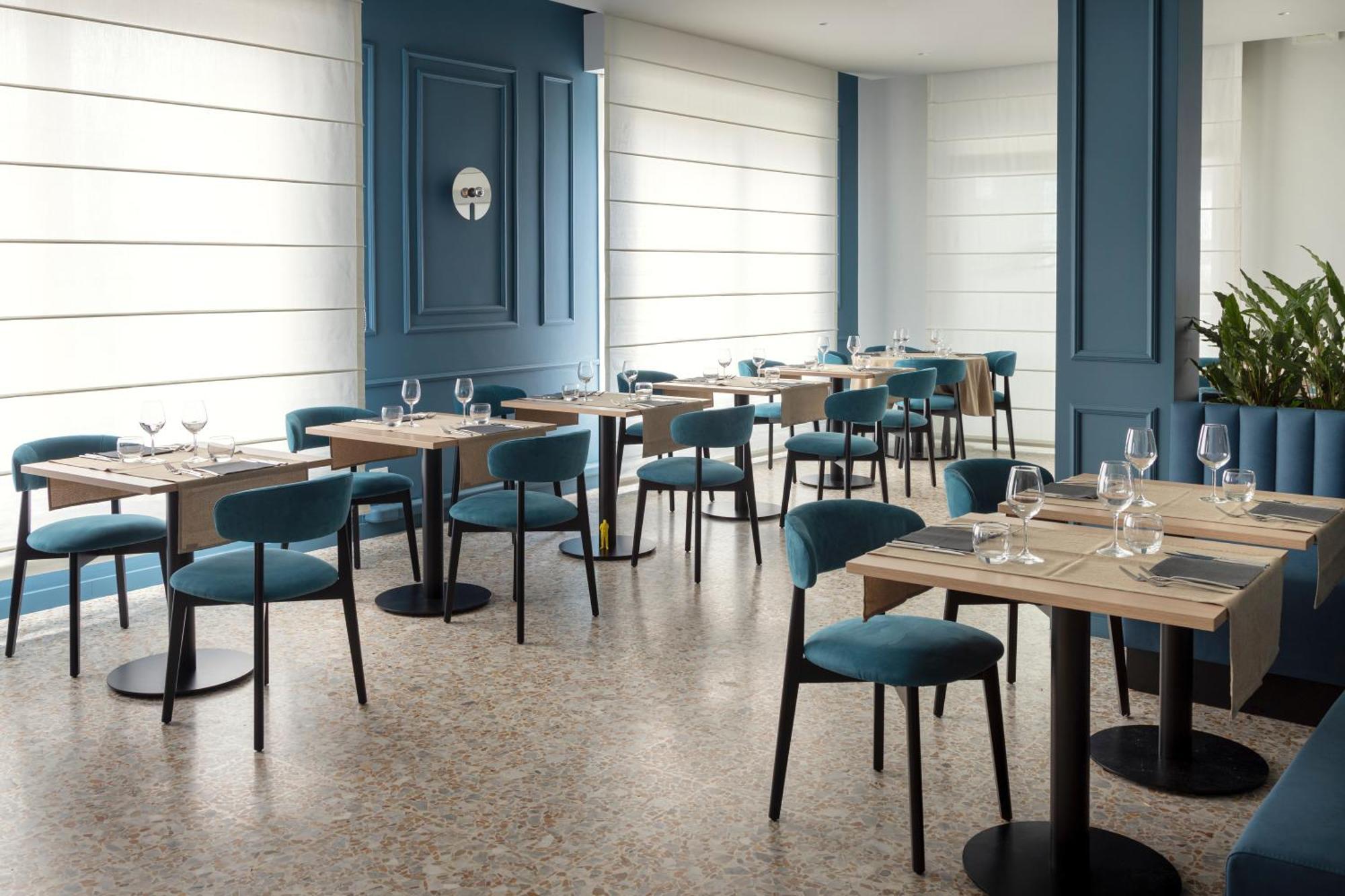 Hotel Gemma Ричоне Екстериор снимка