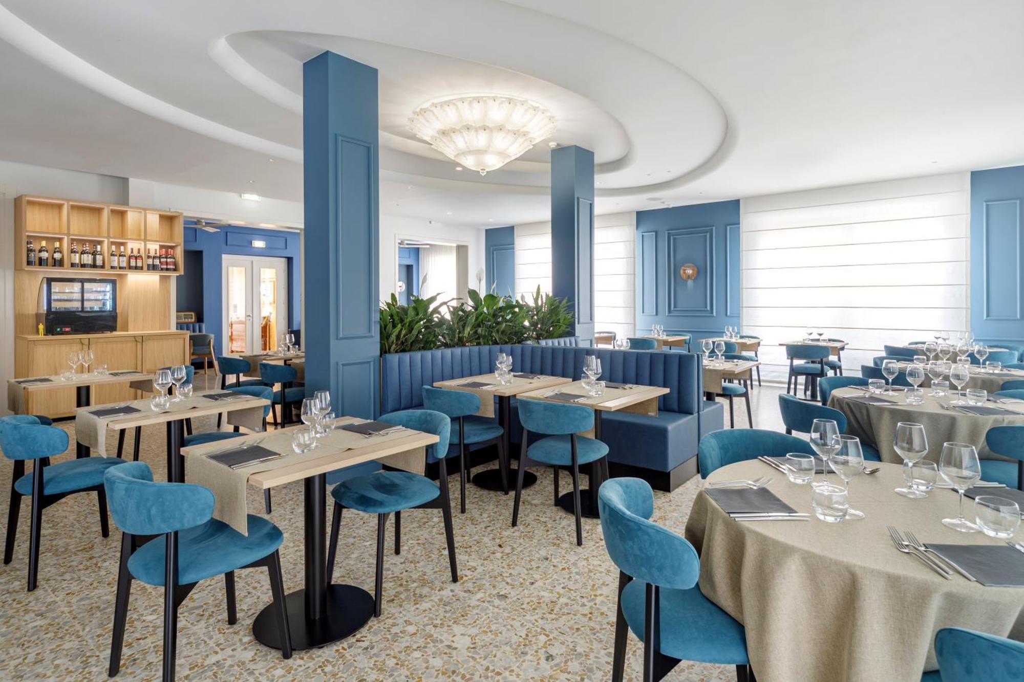 Hotel Gemma Ричоне Екстериор снимка